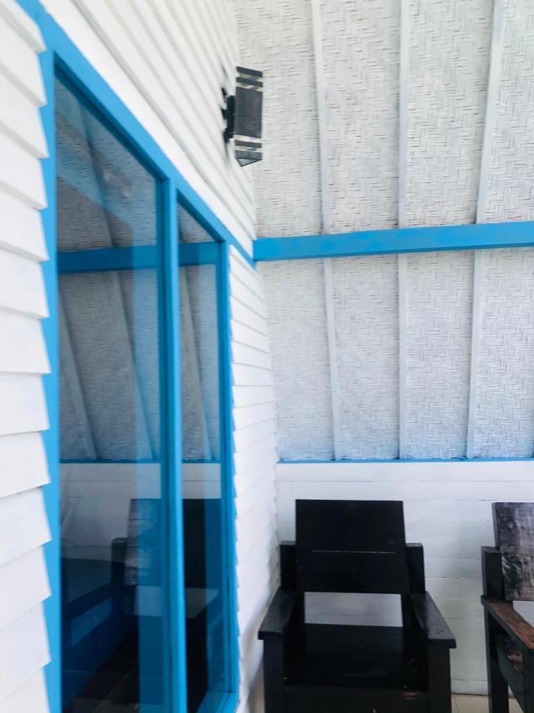 Youpy Bungalows Gili Air Pokoj fotografie